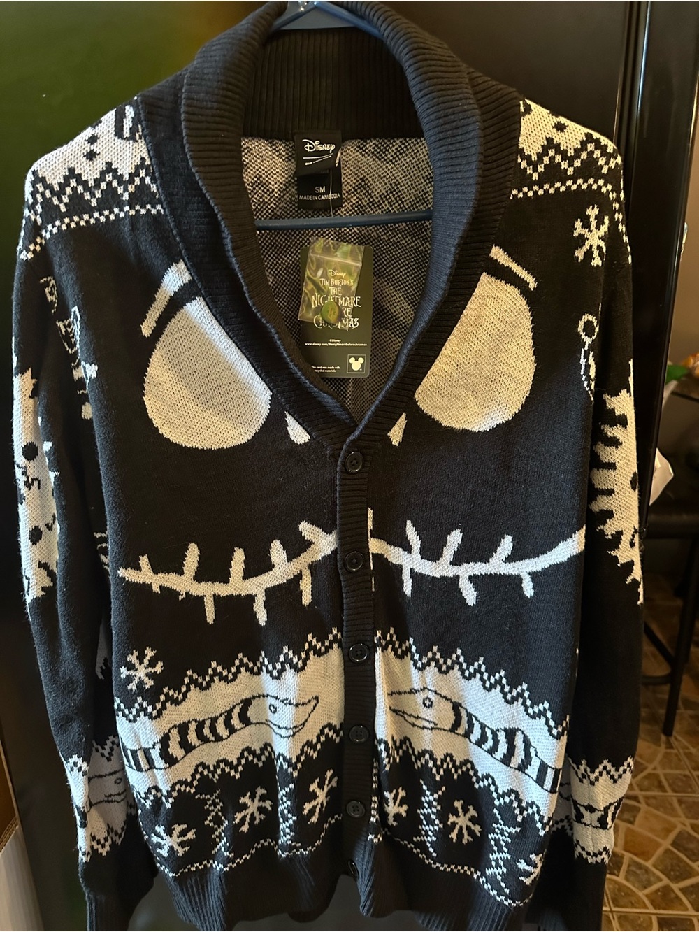 NWT Disney Men’s Black & White Jack Skellington Shawl Collar Cardigan